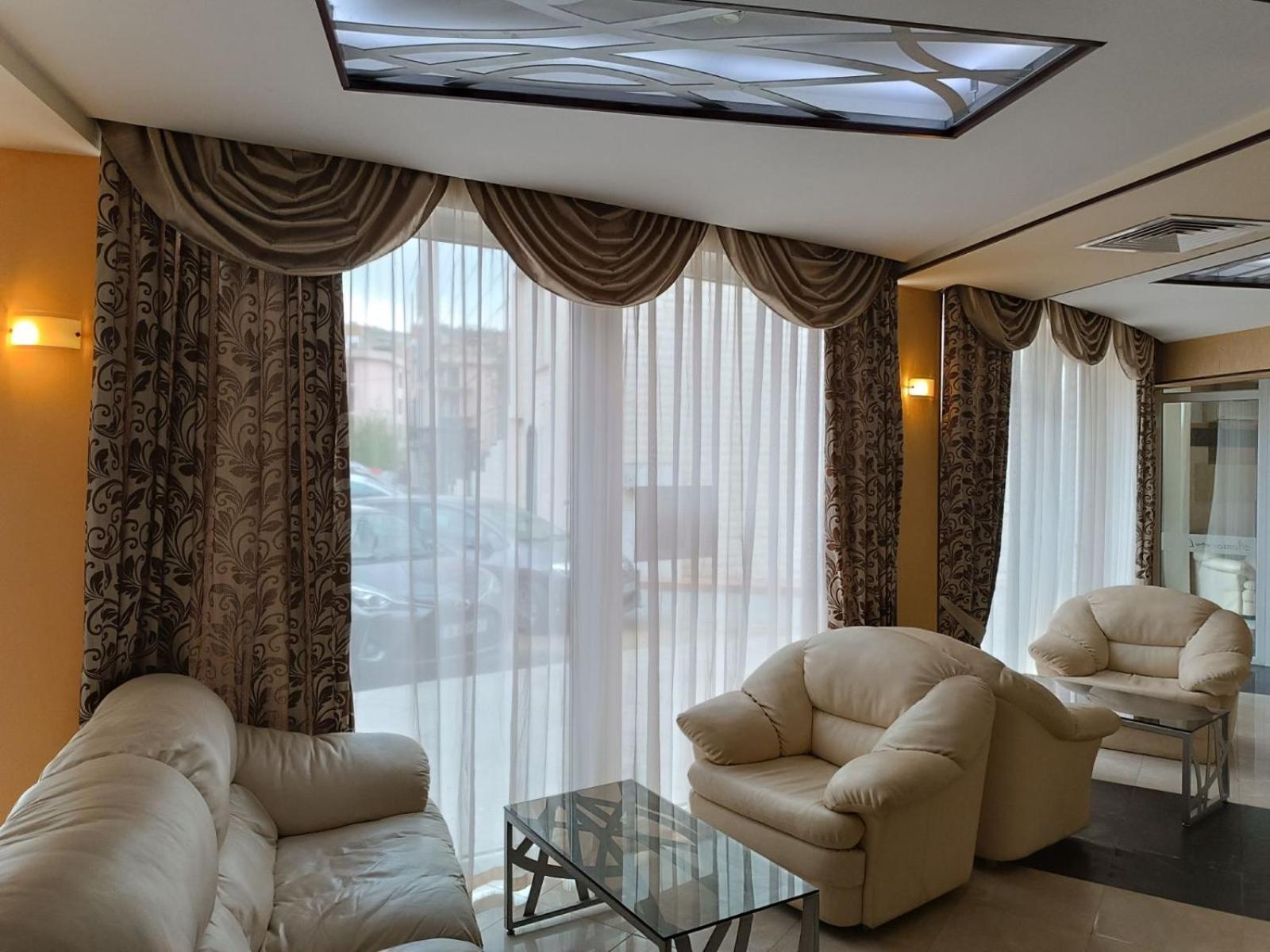Lotos Hotel Balchik Exterior photo