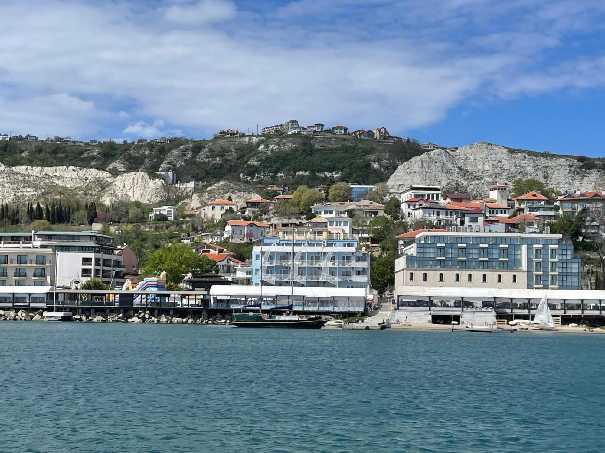 Lotos Hotel Balchik Exterior photo